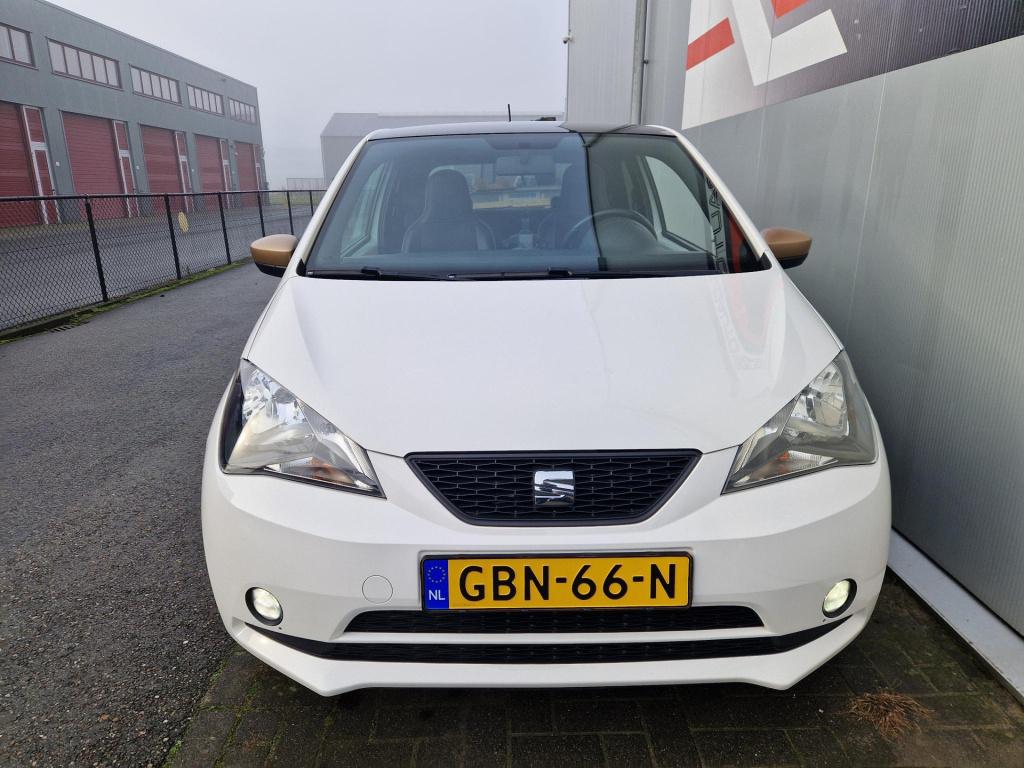 Seat Mii 1.0 mii by cosmopolitan