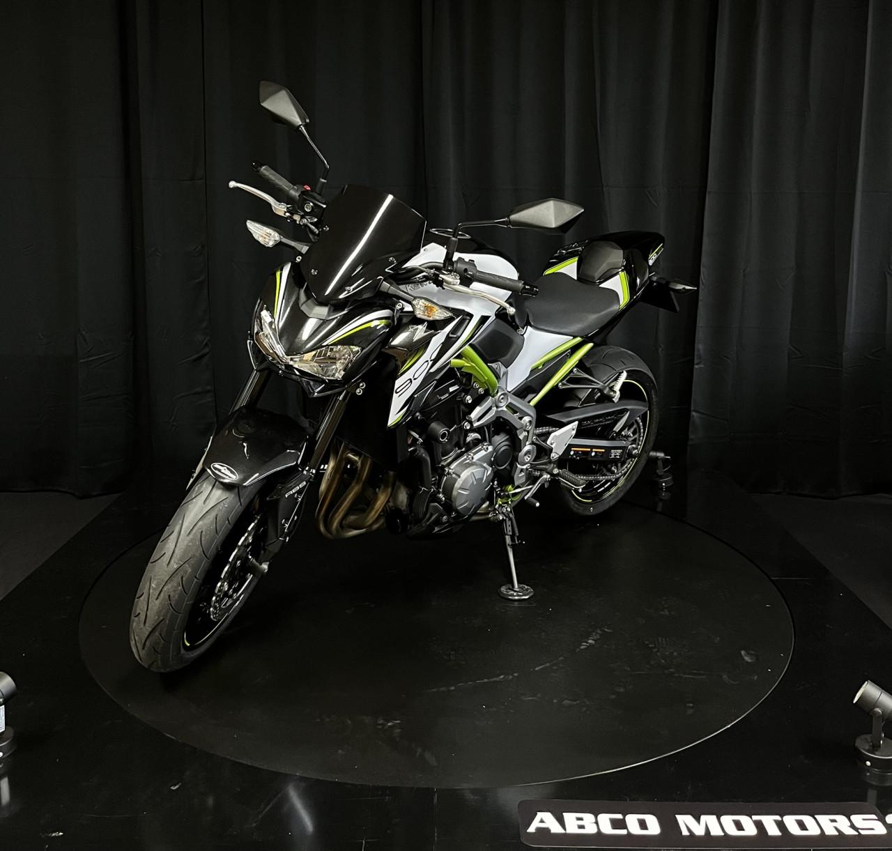 KAWASAKI Z900 ABS