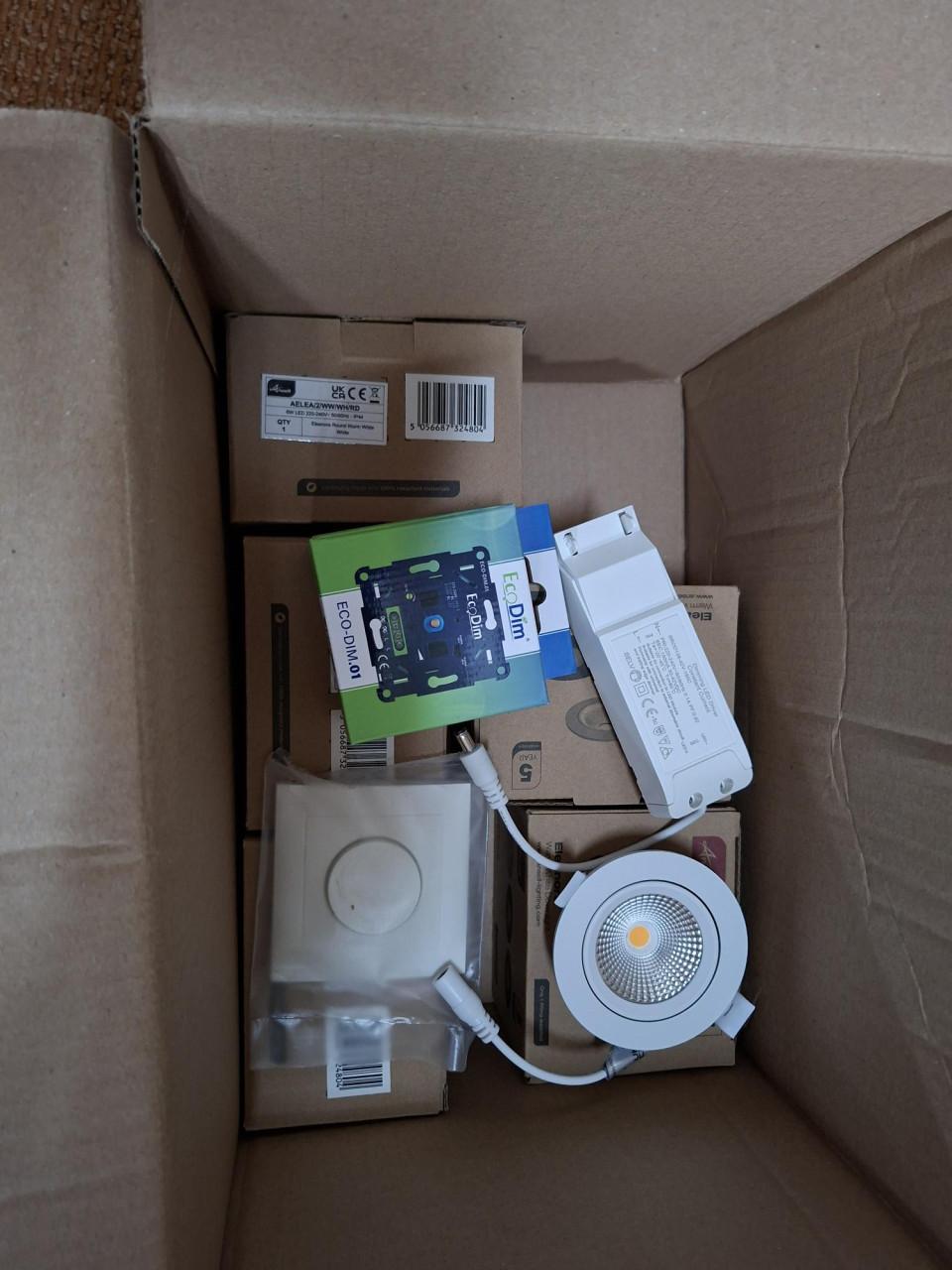 Inbouw ledspots set van 6 inclusief dimmer en afdekplaat