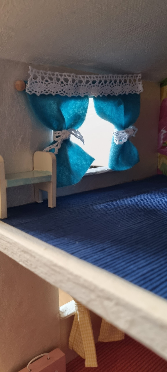 Lunby poppenhuis te koop met meubels en poppen in Pip Studio Style