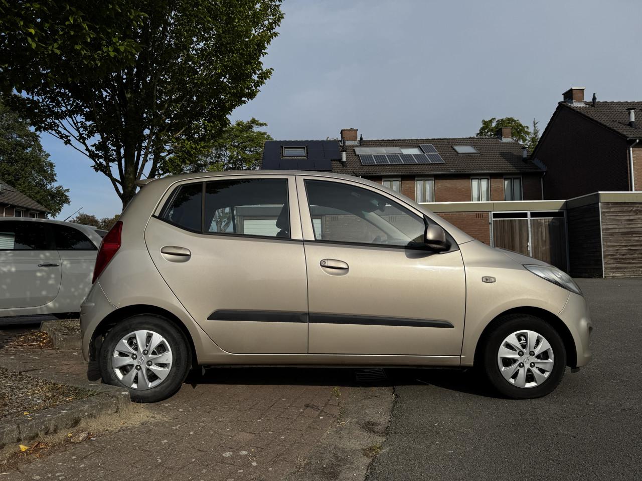 Hyundai i10 2011
