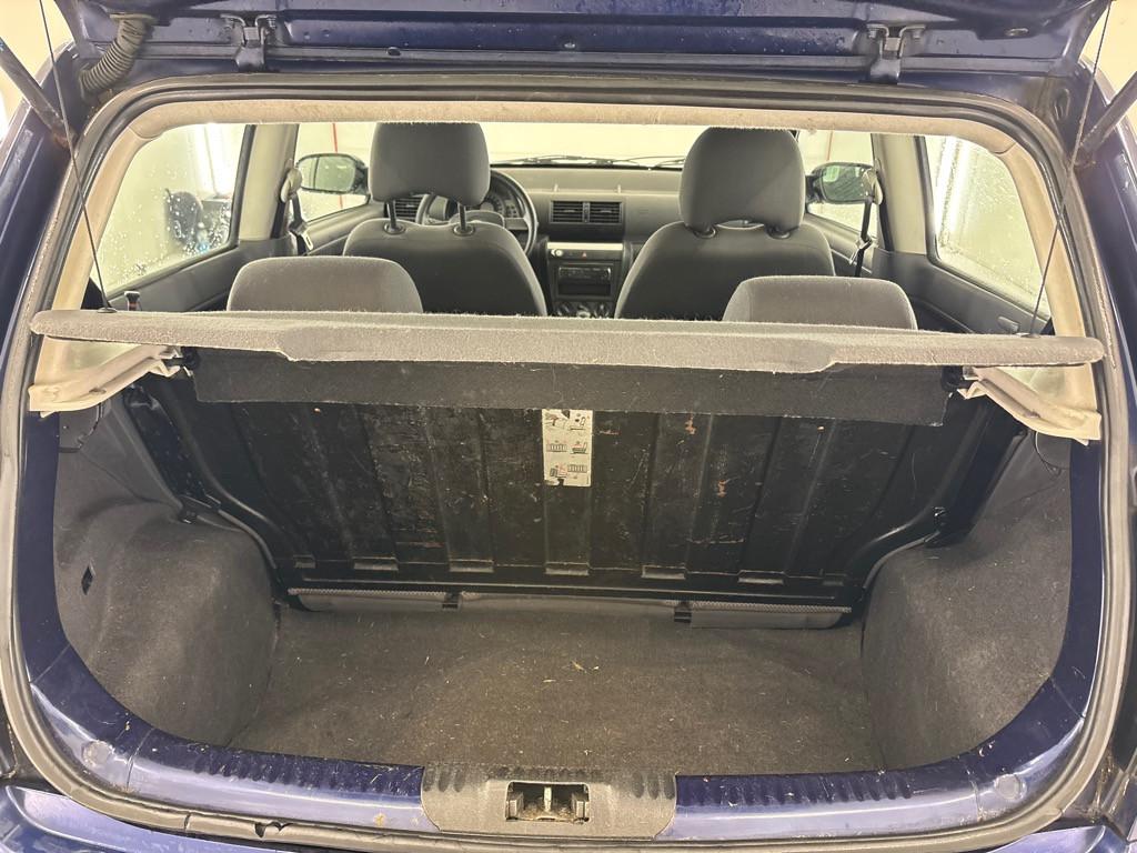 V.W. Fox-2006-km. 157234 NAP-stuurbekr-radio/cd speler-Apk.-i.z.g.st.1850,=