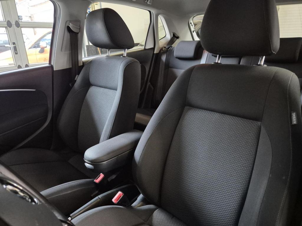 Volkswagen Polo 1.2 tsi highline / automaat