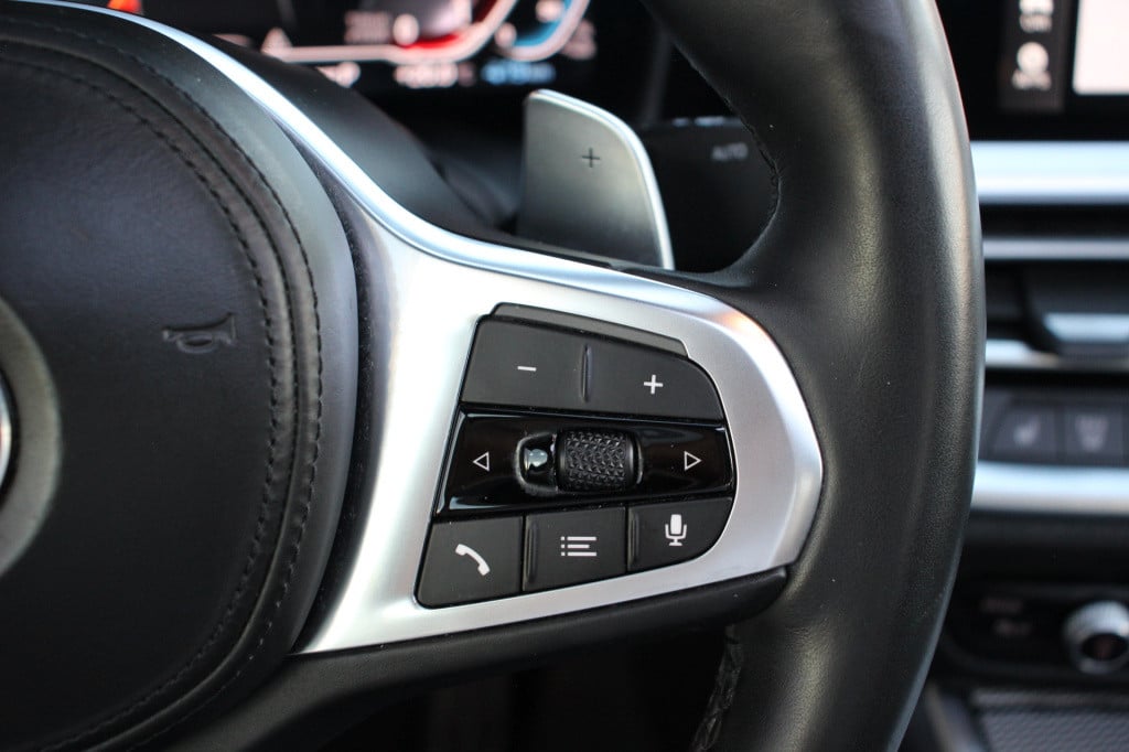 BMW 3-serie 330e high executive m-sport | schuifdak | laser | h&k | el. sto