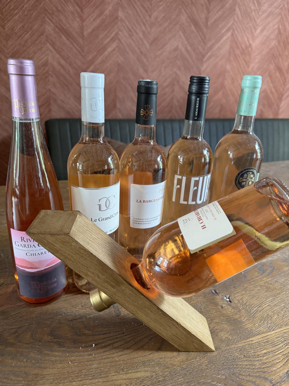 Handgemaakte balancerende wijnstandaards (nu incl. gratis cadeauverpakking)