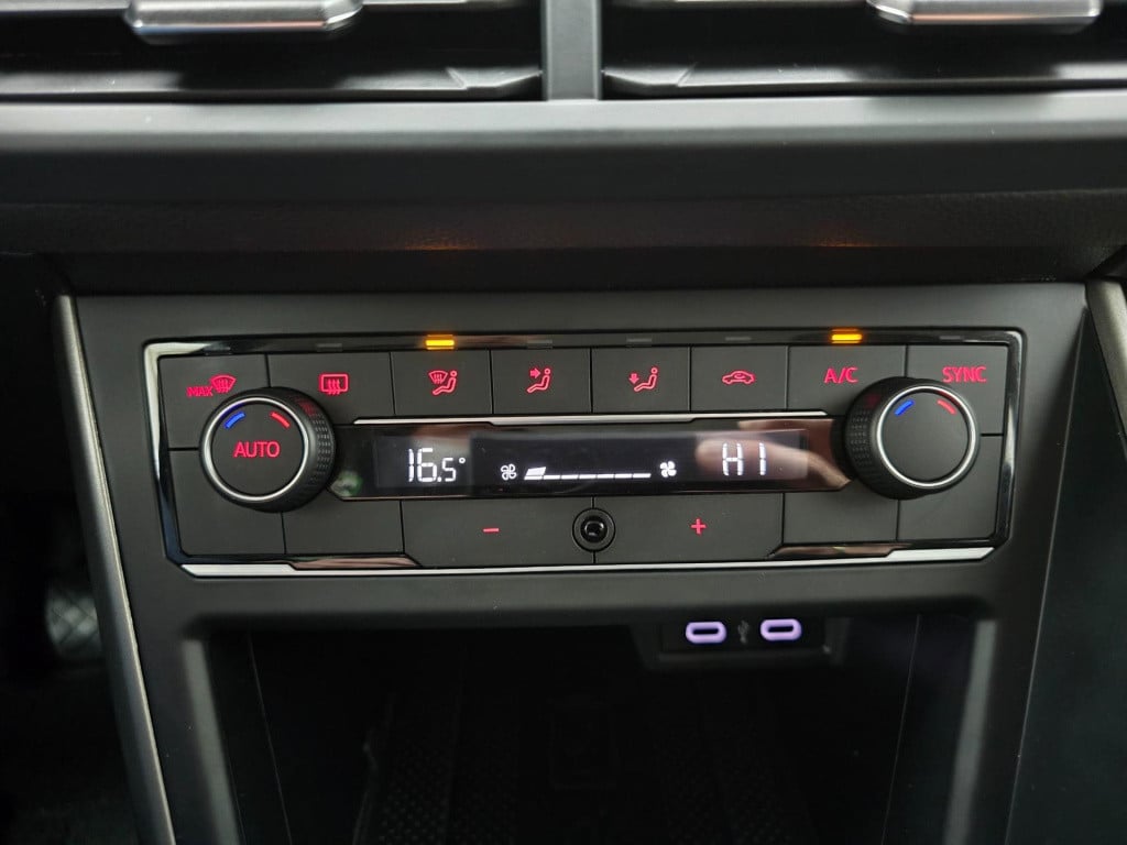 Volkswagen Polo occasion 1.0 tsi luxe versie met adapt. cruise en carplay |
