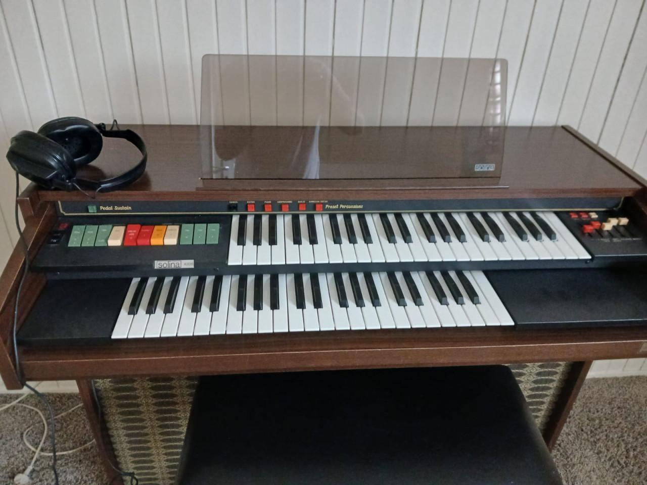 Solina A 200 orgel