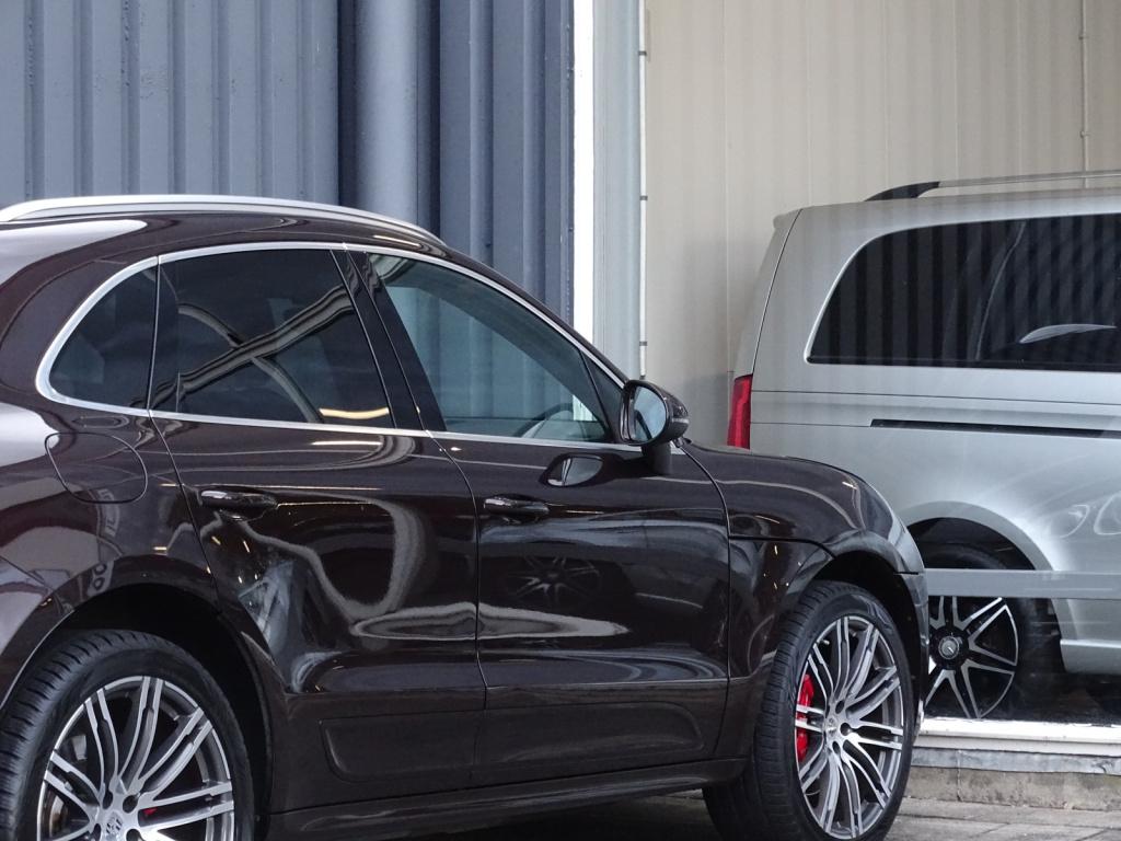 Porsche Macan 3.6 turbo