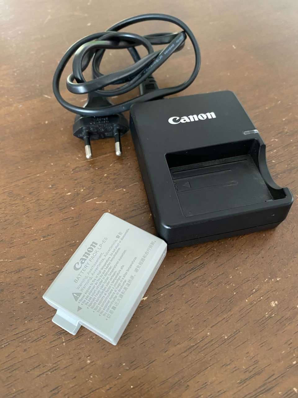 Canon EOS 1000D Zwart - Spiegelreflexcamera
