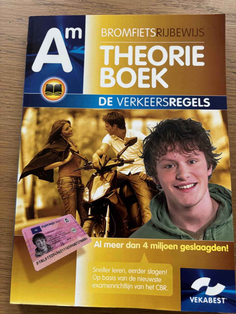 Theorieboek A brommer rijbewijs
