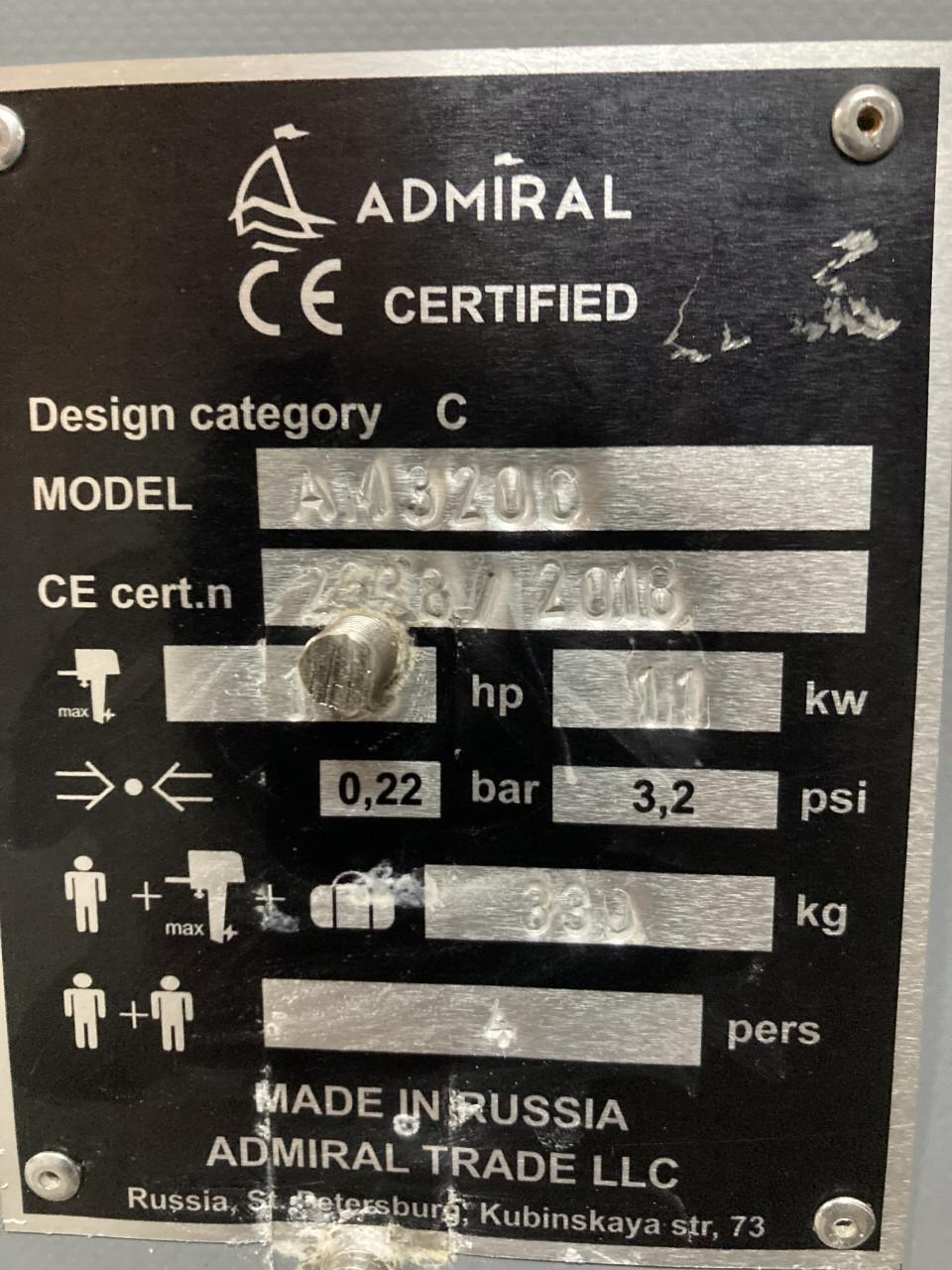 Boot Admiral 320 met Yamaha 8 Pk en Trailer