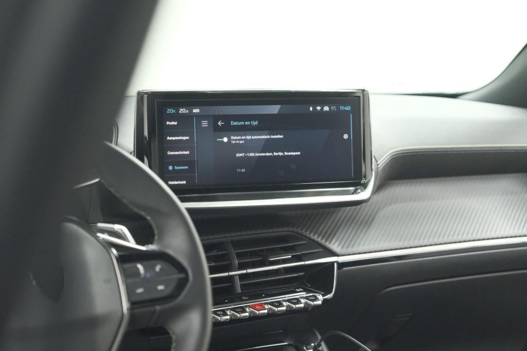 Peugeot 2008 puretech 130 eat8 gt | camera | apple carplay | parkeersensore