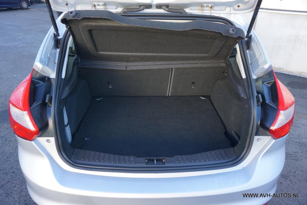 Ford Focus 1.6 ti-vct trend