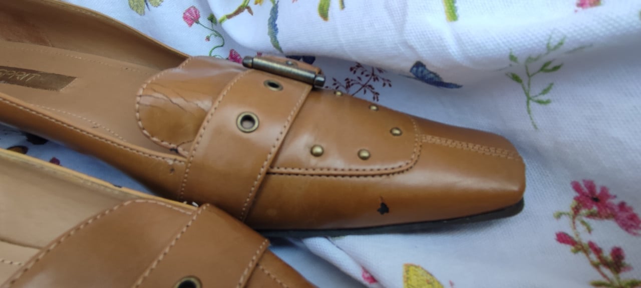Dames Esprit pumps maat 42 (meer 43)  weinig gedragen, cognac kleur