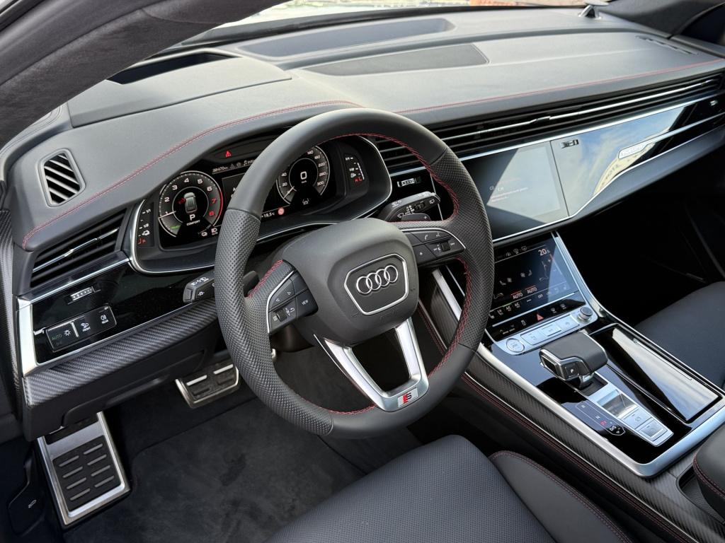Audi Q8 60 tfsi e 560pk quattro aero abt power pakket | carbon pakket