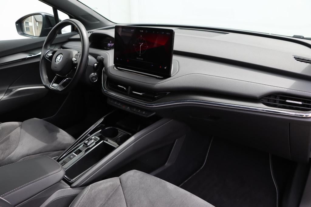 Skoda Enyaq Iv 60 sportline 58kwh 180pk | soh 93,9% |