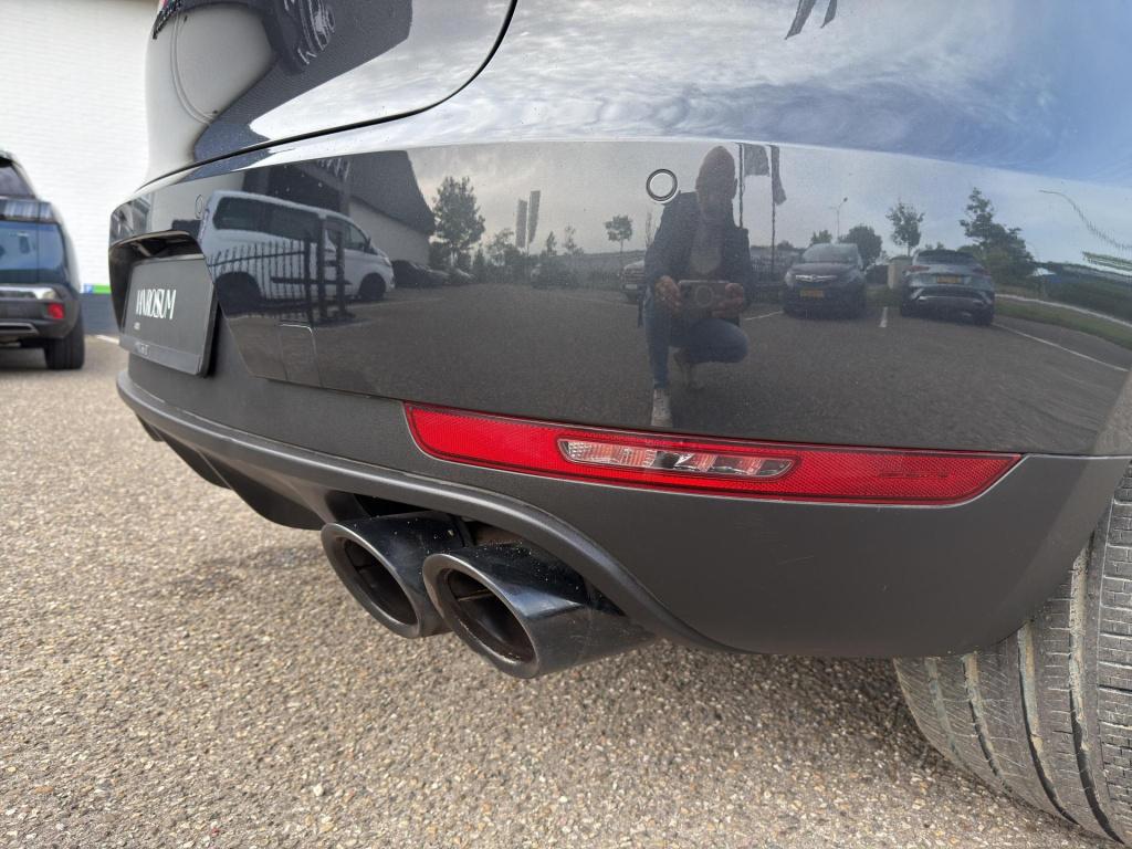 Porsche Macan 2.0 pano 245pk | bose | | memory | leder | 20"| camera |4x4 |