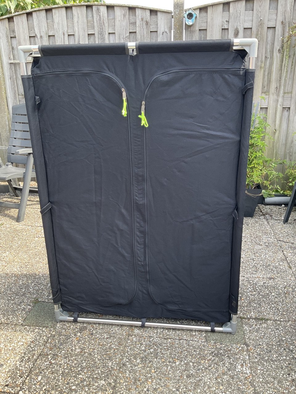 Dubbele camping garderobekast