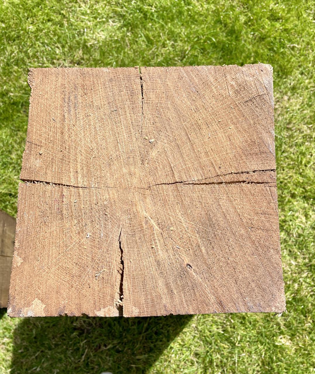 2 massief eiken houten pilaren/zuilen
