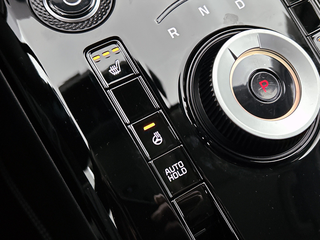 Kia Niro Ev air 64.8 kwh | company car | 10 jaar garantie | parkeercamera |