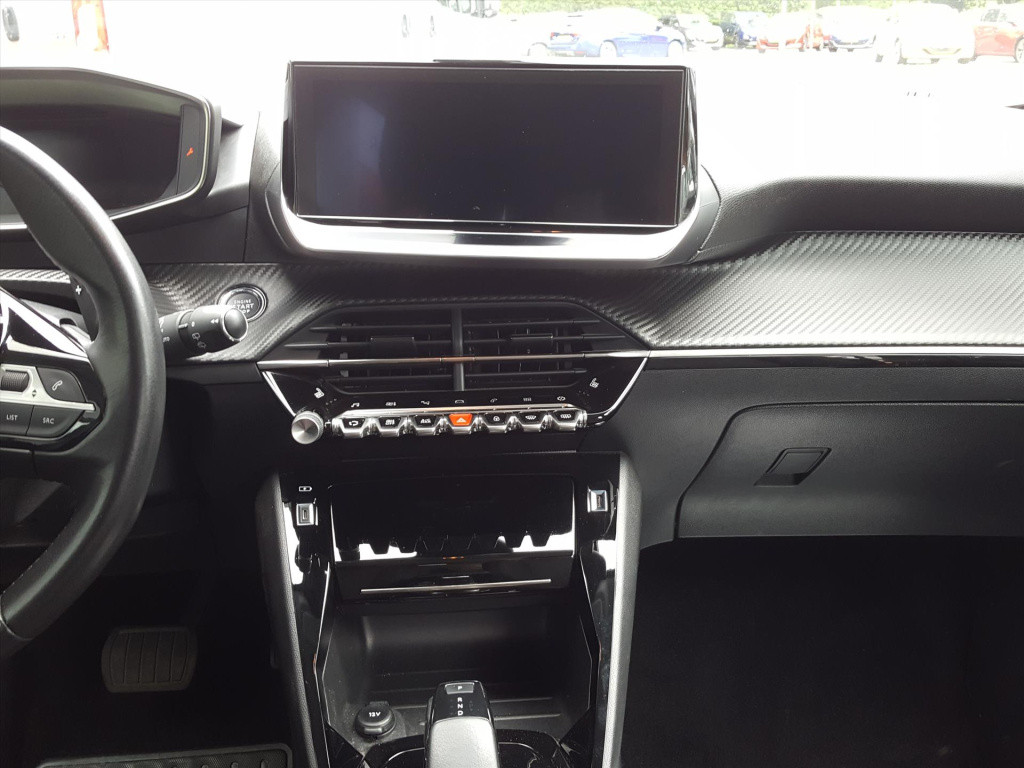 Peugeot 208 1.2 puretech 130pk allure eat8 automaat navigatie | cruise & cl
