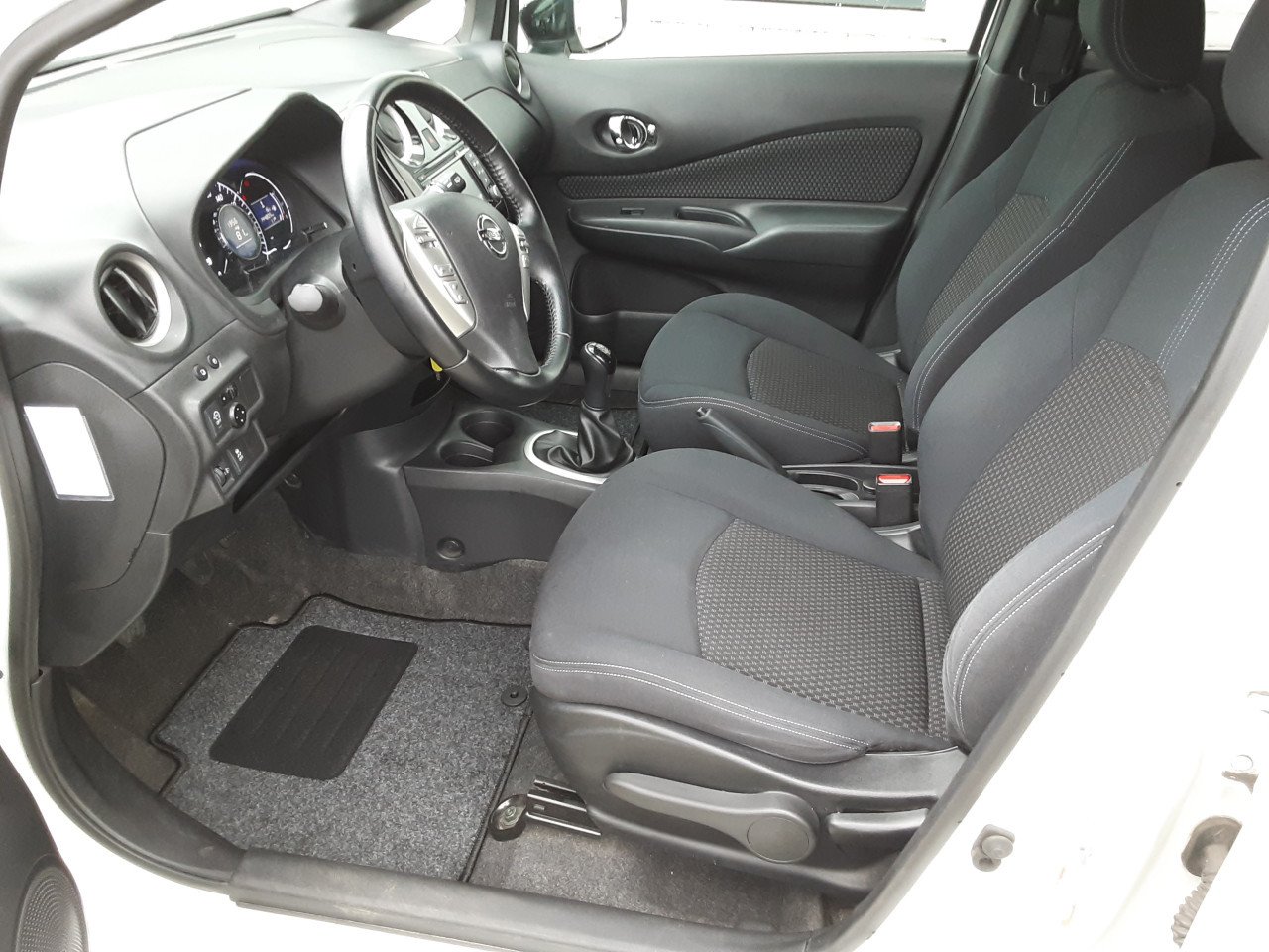 Nissan Note 1.2 Black Edition 1e eigenaar