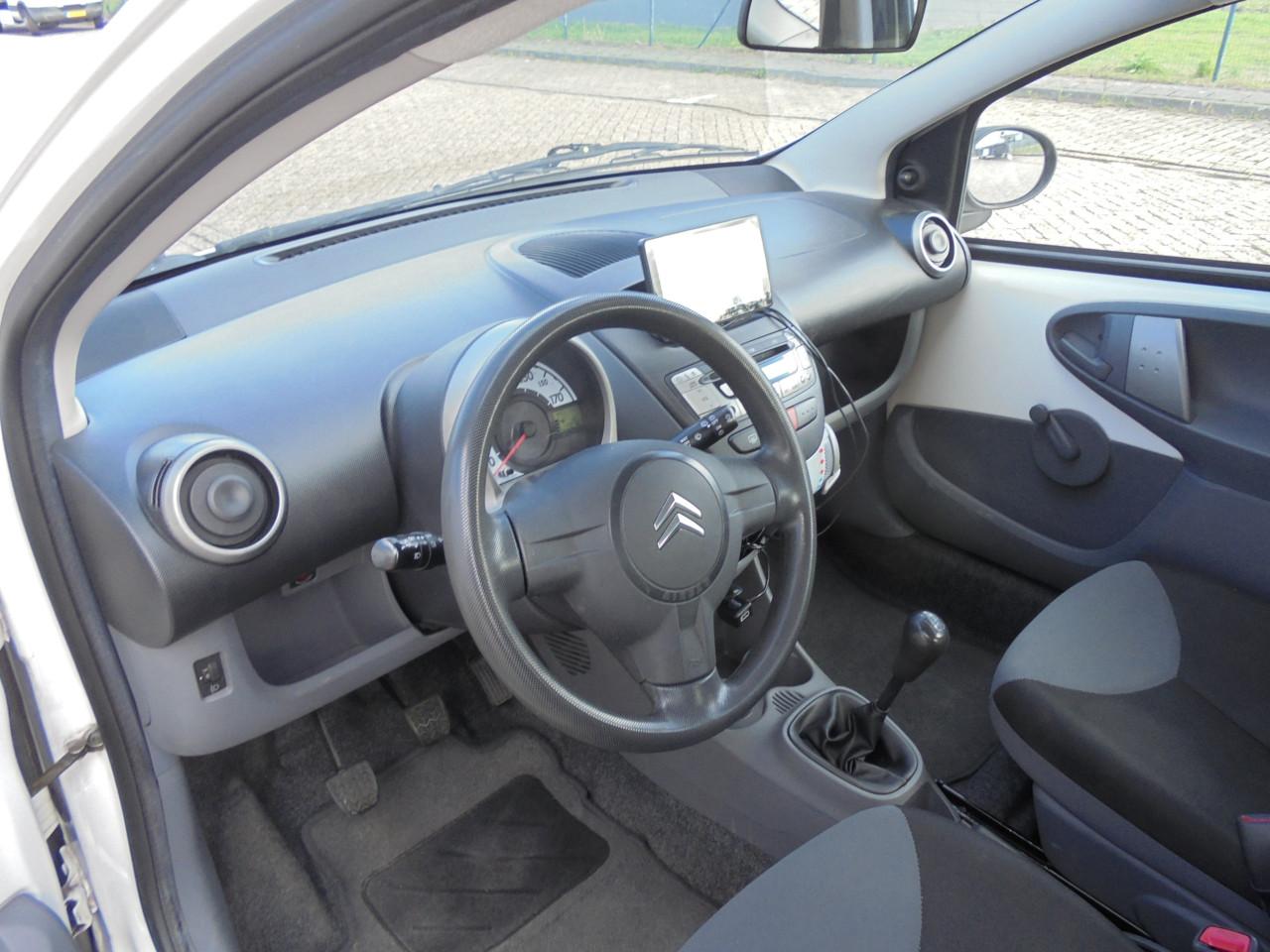 Te koop aangeboden: Zeer nette en zuinige Citroën C1 1.0-12V Seduction