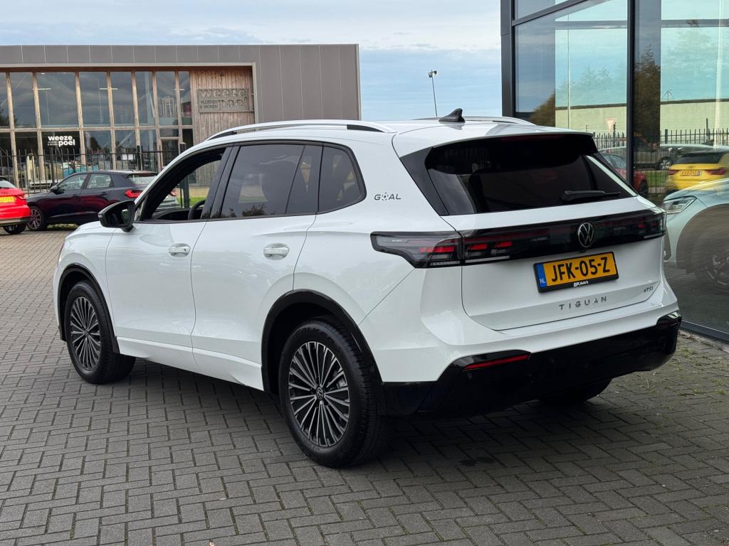 Volkswagen Tiguan 1.5 etsi goal * acc * 360 camera * trekhaak * lane + side