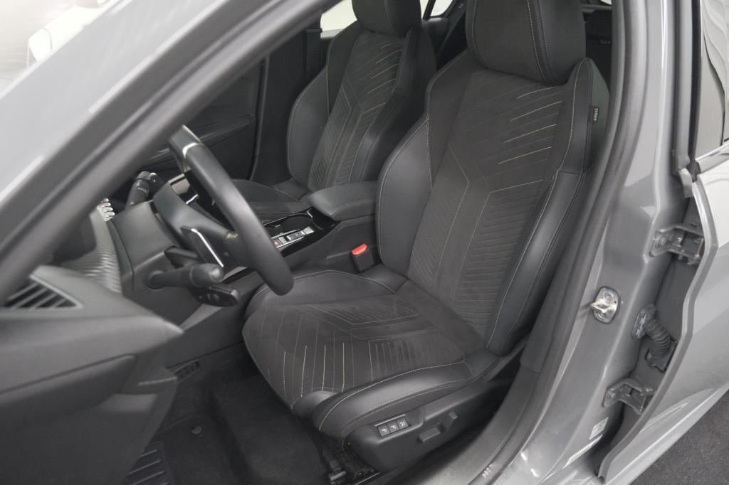 Peugeot 208 1.2 hybrid 145 e-dcs6 gt | alcantara pakket | camera | apple ca