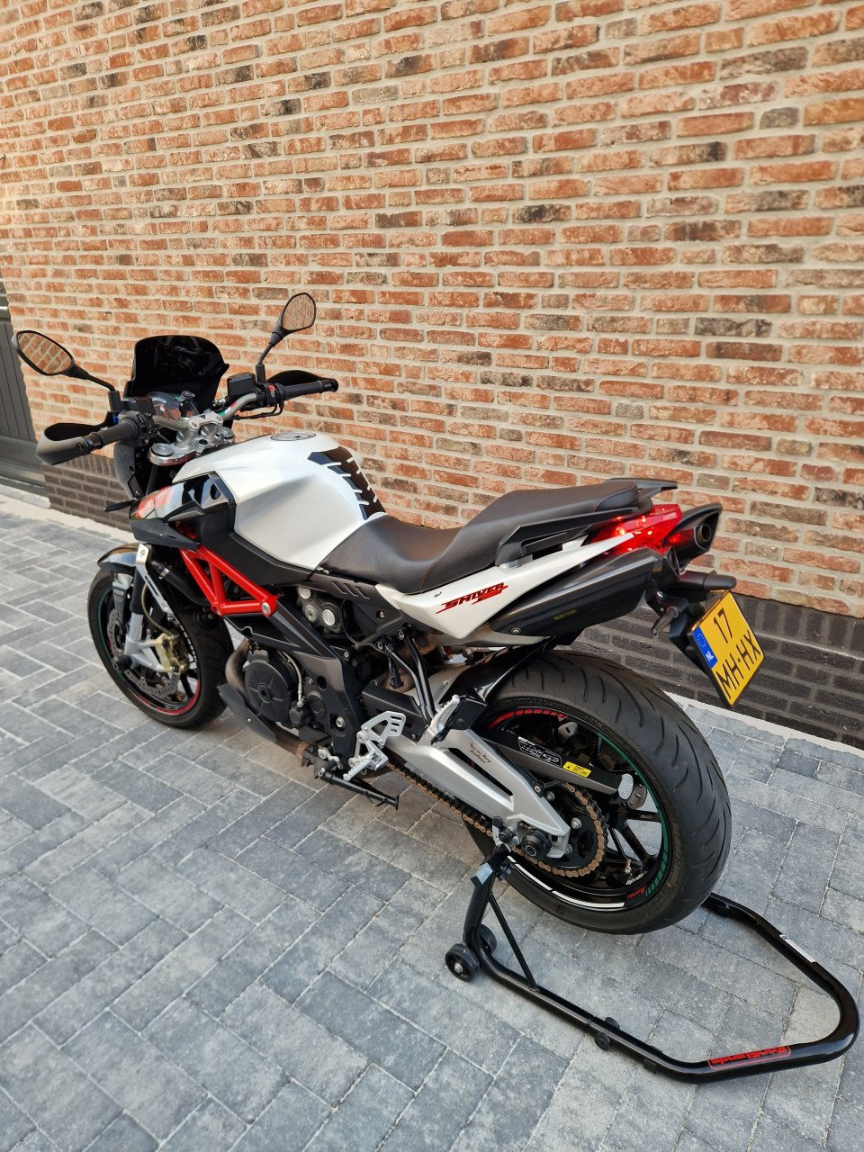 Aprilia Shiver 750 SL ABS