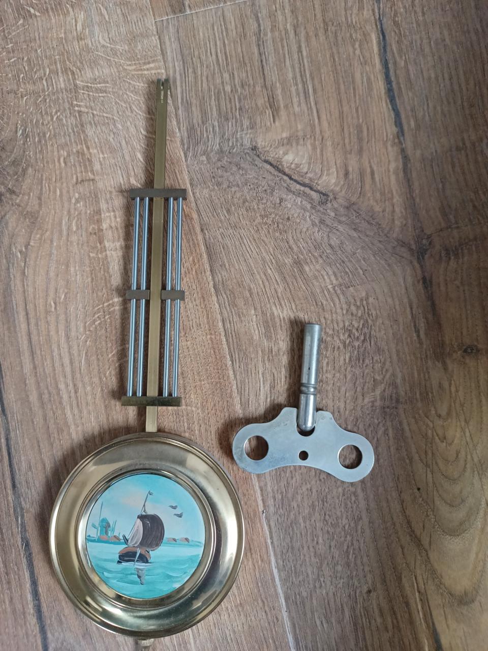 Leuke klok aangeboden: