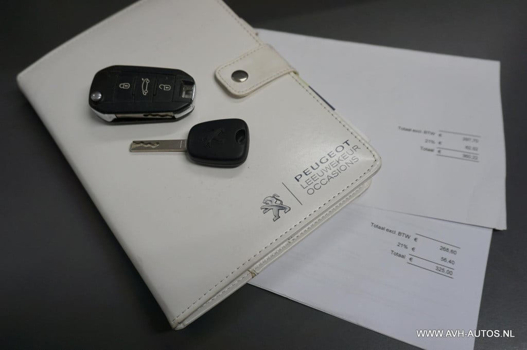 Peugeot 508 1.6 thp blue lease executive