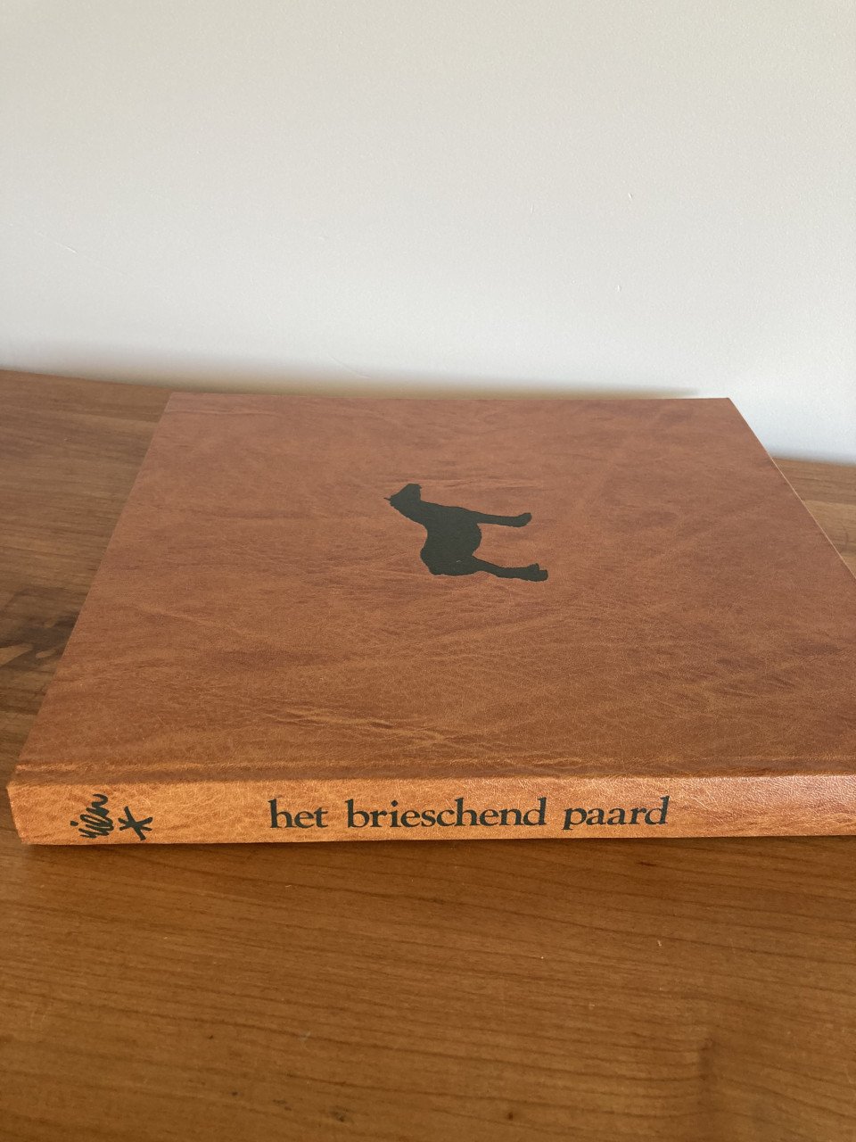 'Het brieschend paard' van Rien Poortvliet incl. bouwplaat