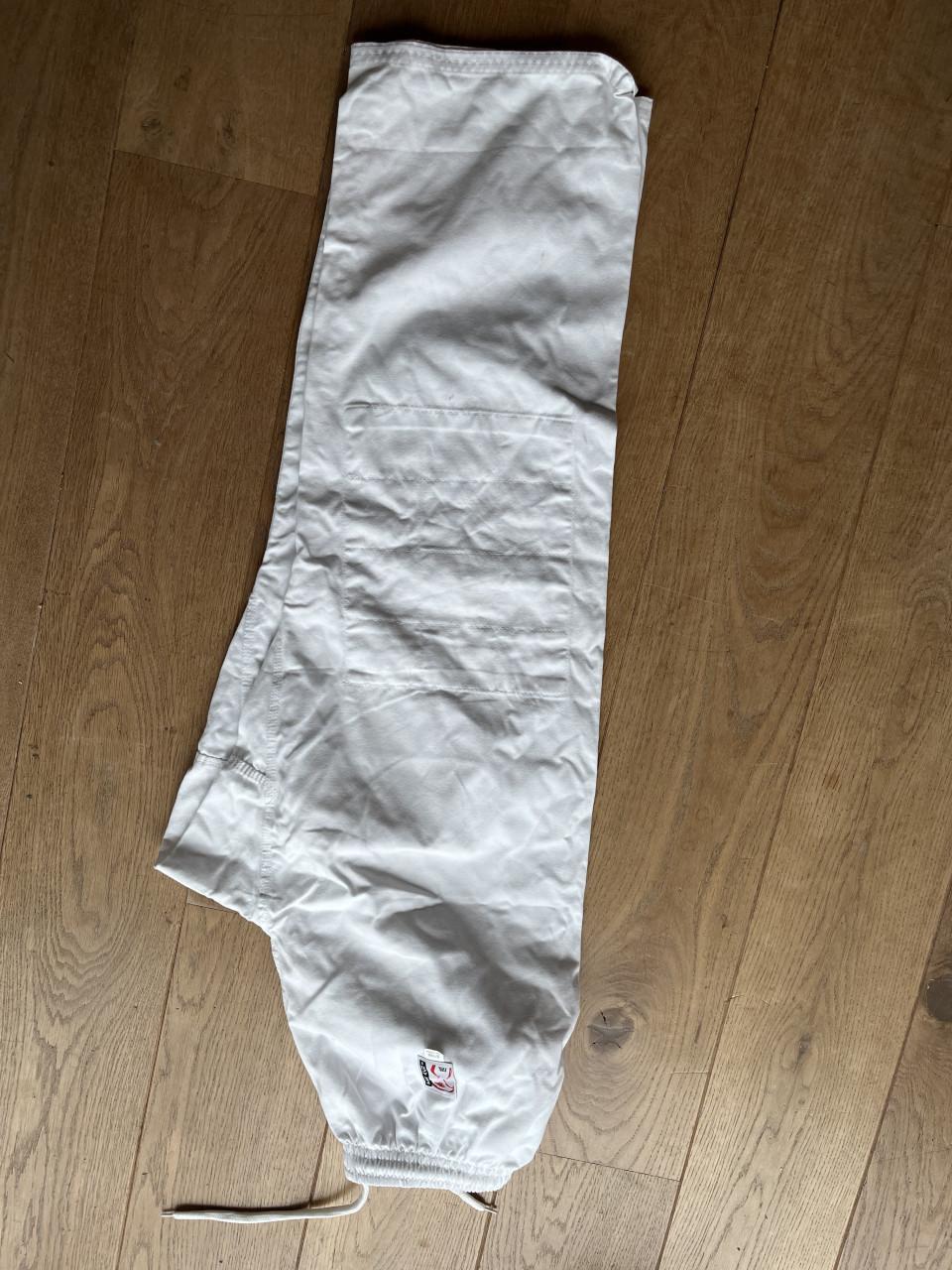 Judobroek takachi mt 180