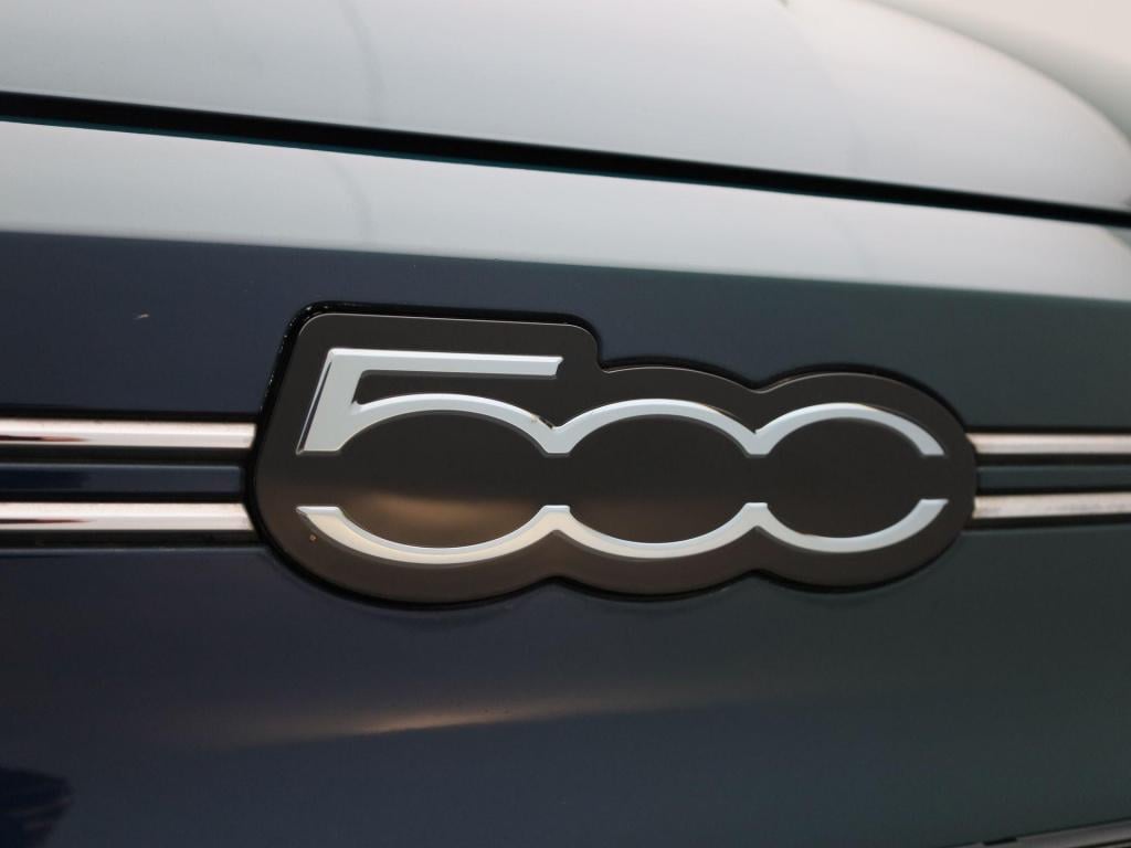Fiat 500 500e 42 kwh passion | camera | apple carplay / android auto | navi
