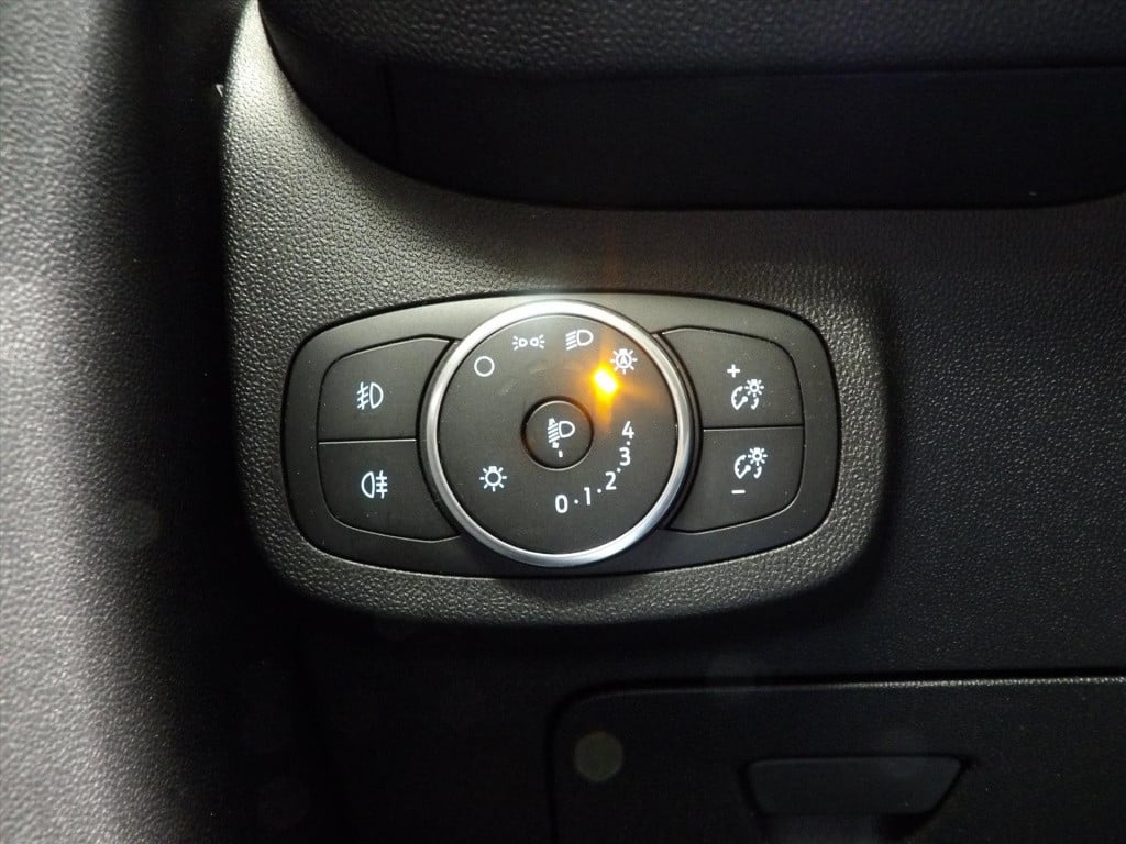 Ford Fiesta 1.1 85pk 5dr trend