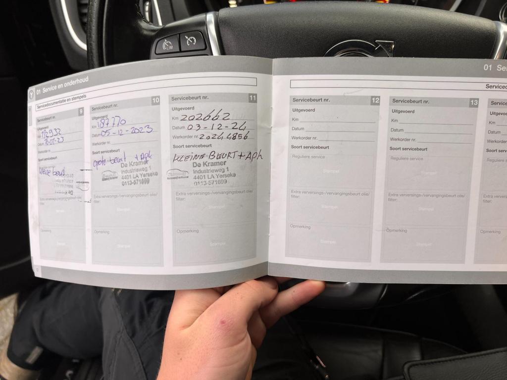 Volvo V40 2.0 d4 r-design business