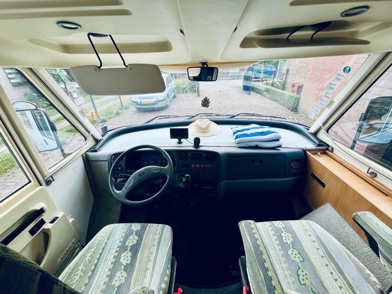 Hymer B544 camper