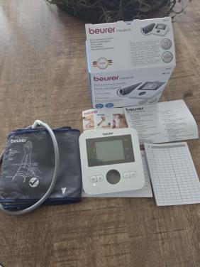 Bloeddrukmeter Beurer medical bm27 als nieuw.