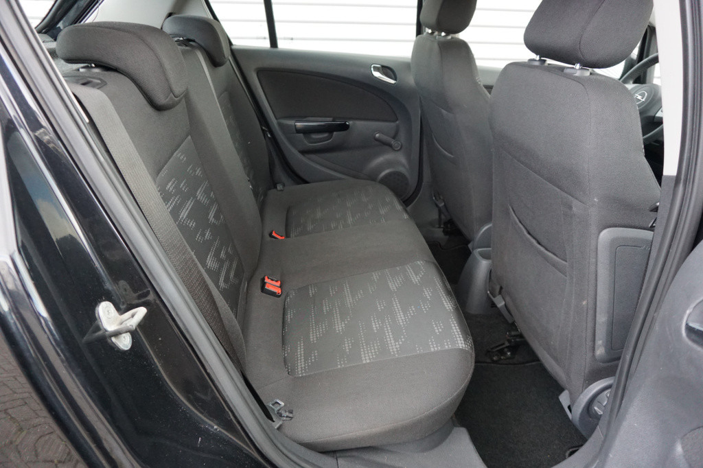 Opel Corsa 1.3 cdti ecoflex s/s edition airco / navi / cruise / lm velgen /