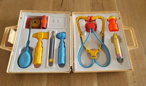 Vintage Fisher-Price dokterskoffer Speelset