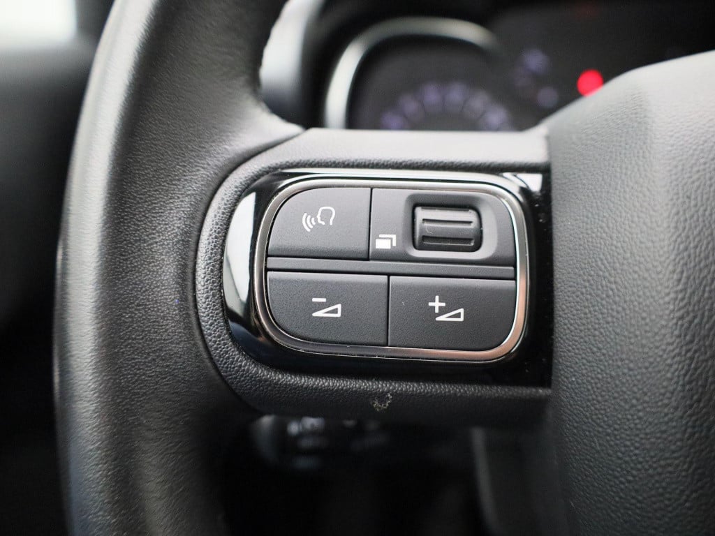 Citroen C3 Aircross 1.2 puretech shine | navigatie | apple carplay / androi