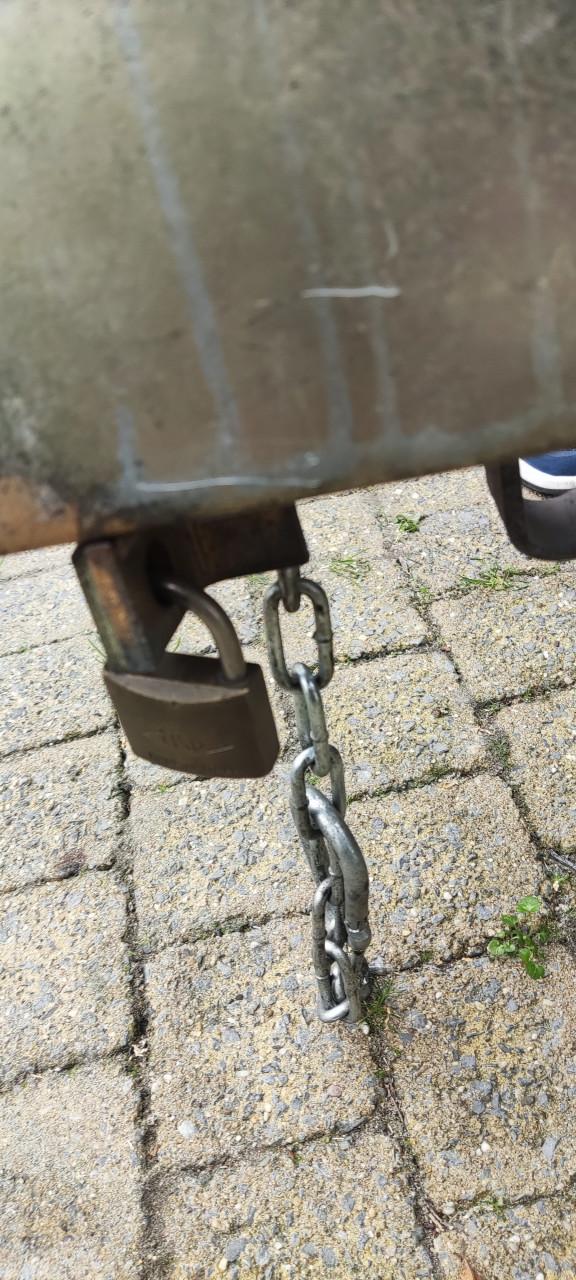 Goede nette aanhanger 190 x 120 + reserve wiel, bergbak, net, disselslot