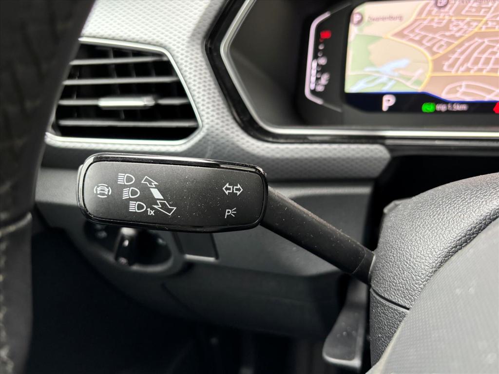 Volkswagen T-cross 1.0 tsi 110pk 7-dsg style|clima| iqlight| apple carplay|