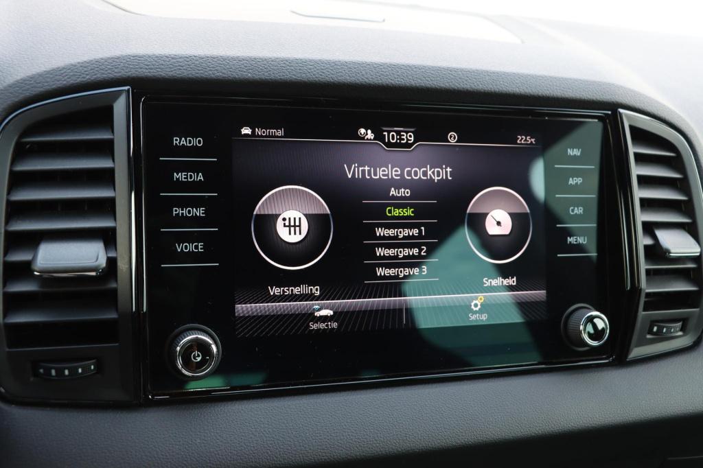 Skoda Karoq 1.5 tsi sportline business 150pk dsg7