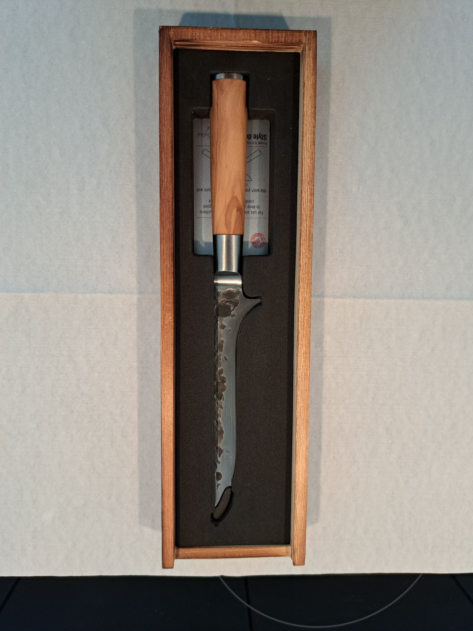 Forged boning knife - uitbeenmes
