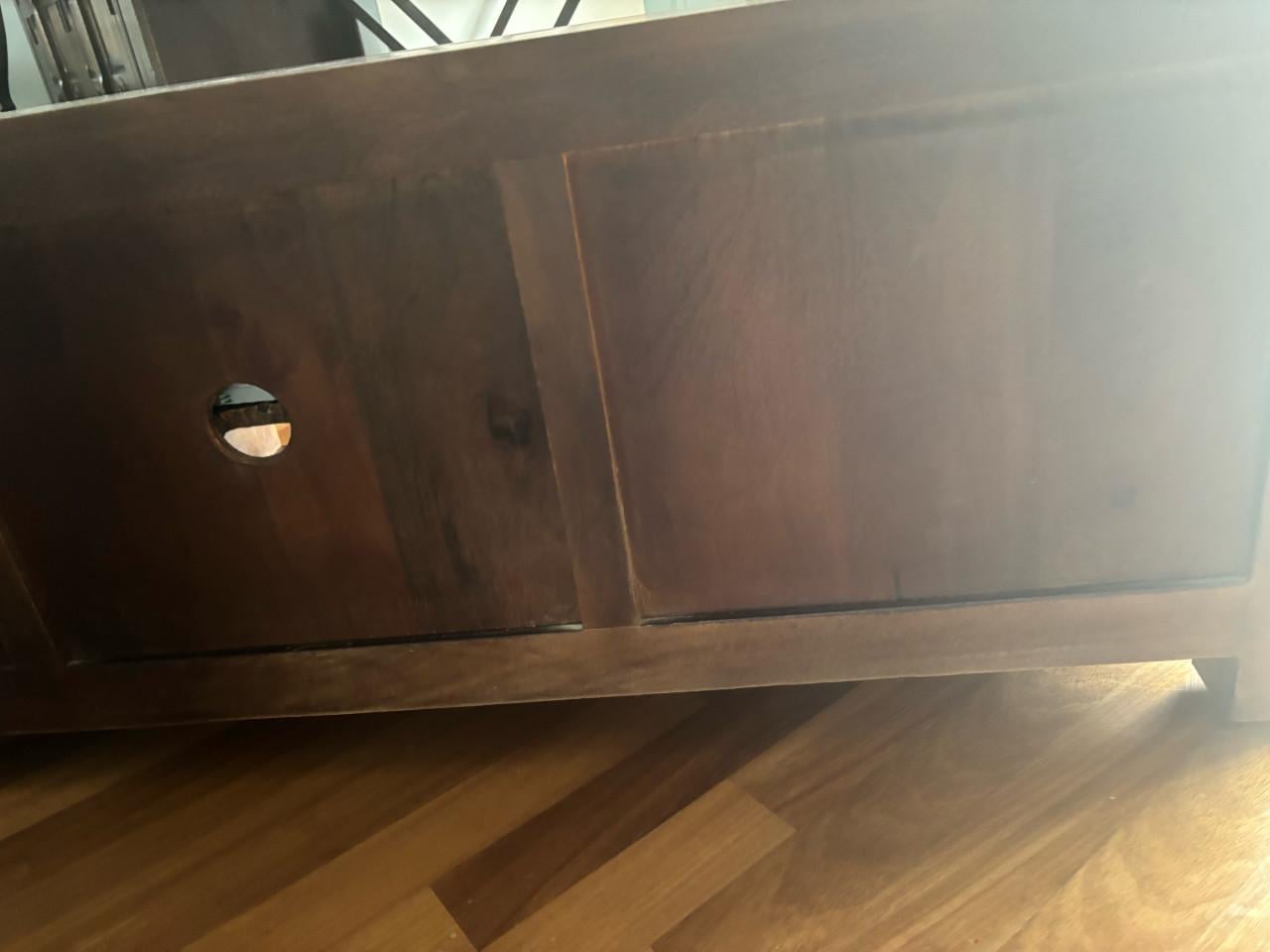 Houten masieve tv kast
