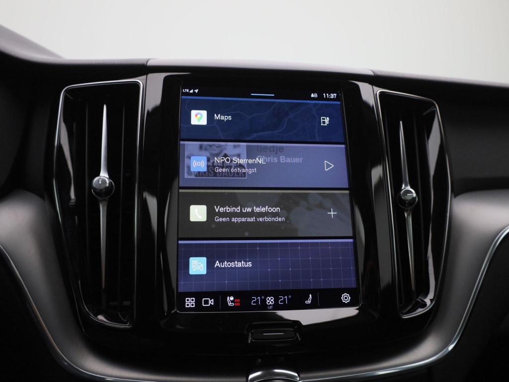 Volvo XC60 2.0 t6 plug-in hybrid awd core bright | long range | navigatie |