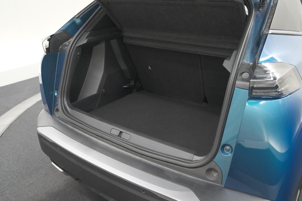 Peugeot 2008 1.2 hybrid 145 allure | apple carplay | climate control | park