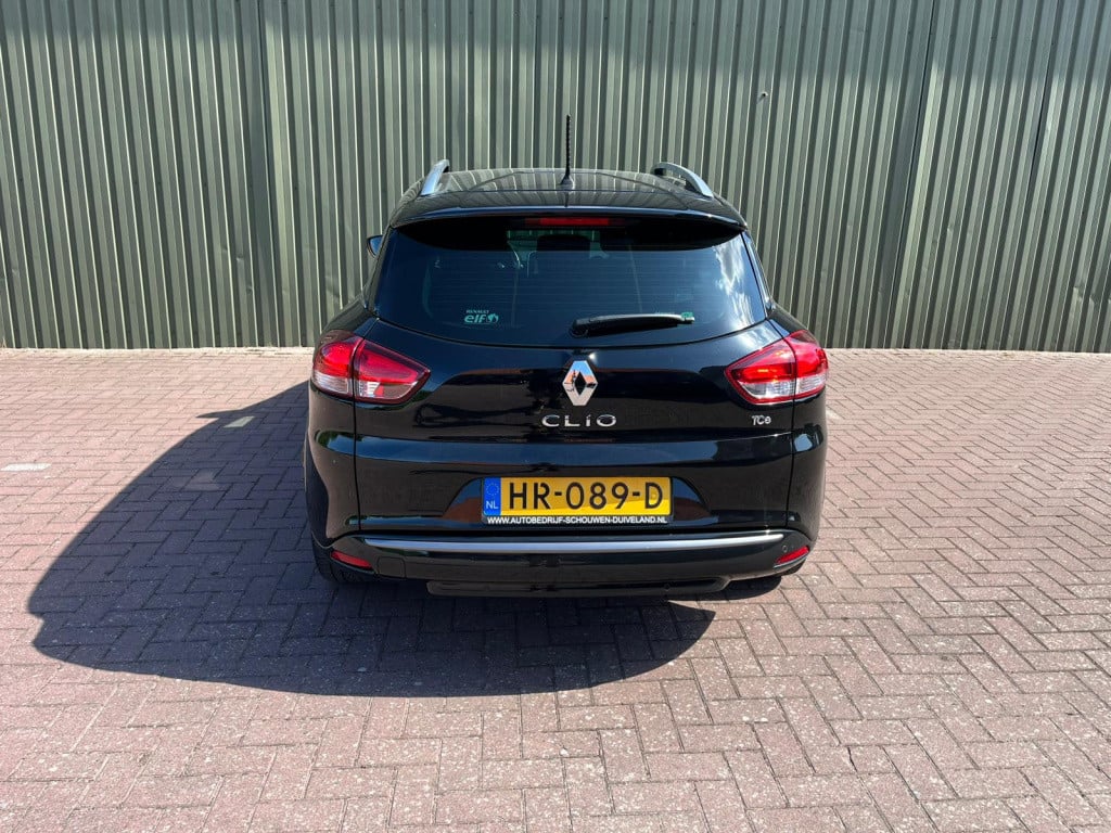 Renault Clio estate 0.9 tce night&day